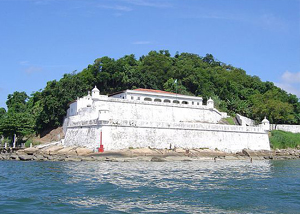 Fortaleza de Santo Amaro da Barra Grande no Guarujá