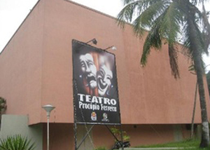 Teatro Procopio Ferreira no Guarujá